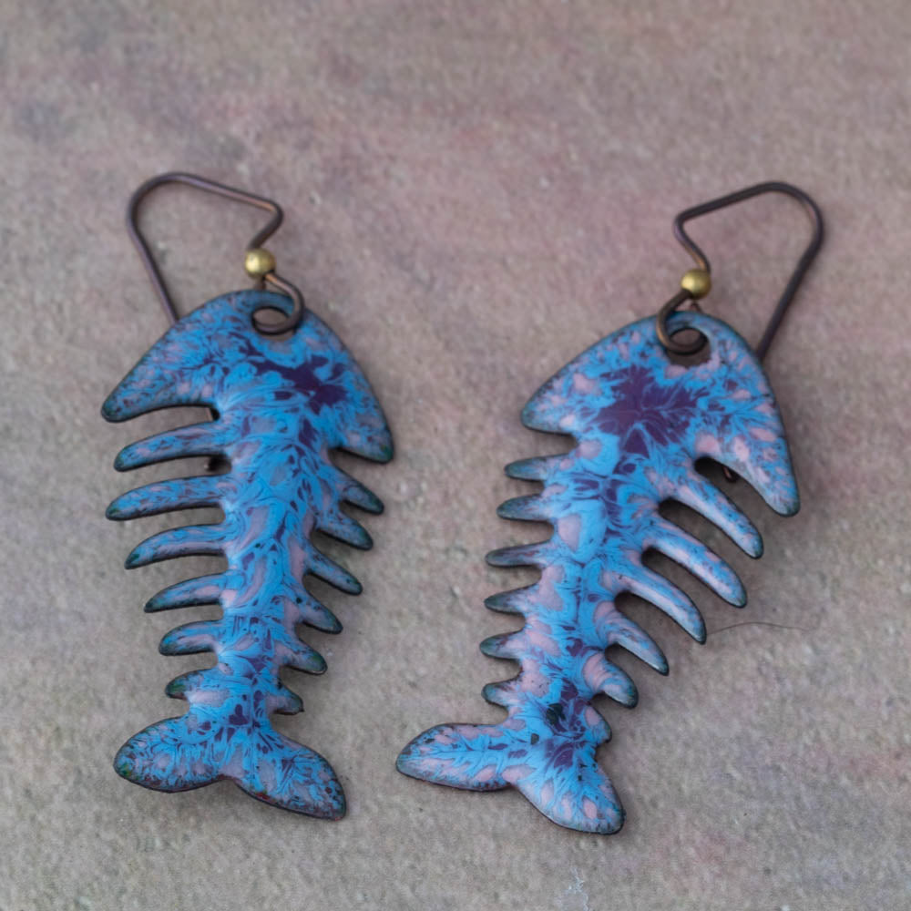 🐟 Fishbone Earrings — Blue & Tallow