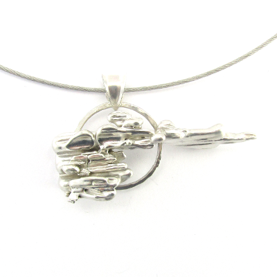 contemporary silver necklace