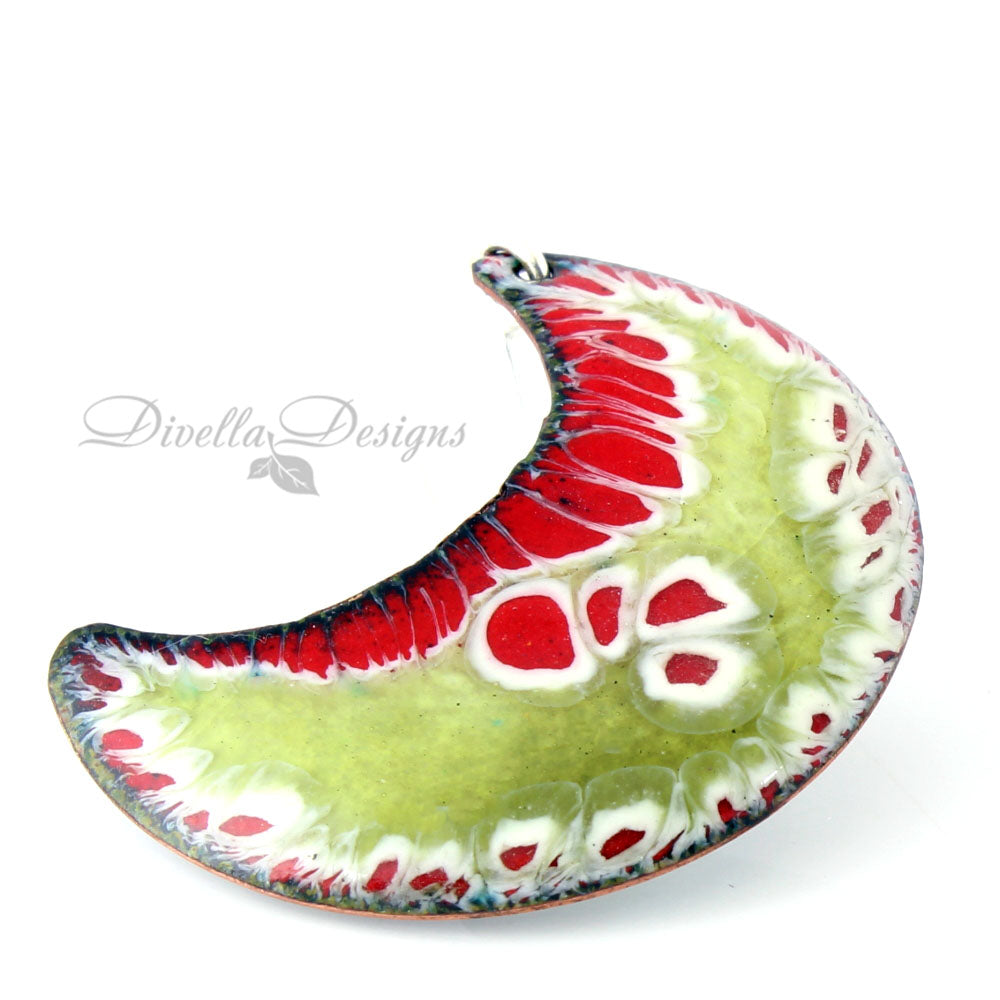 red and lime lichen pendant